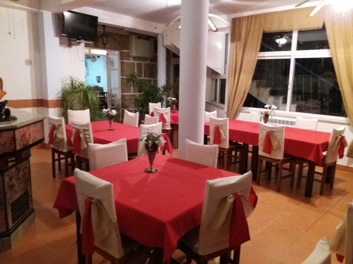 Hotel Gite Cantinho Davo Campea Exterior photo