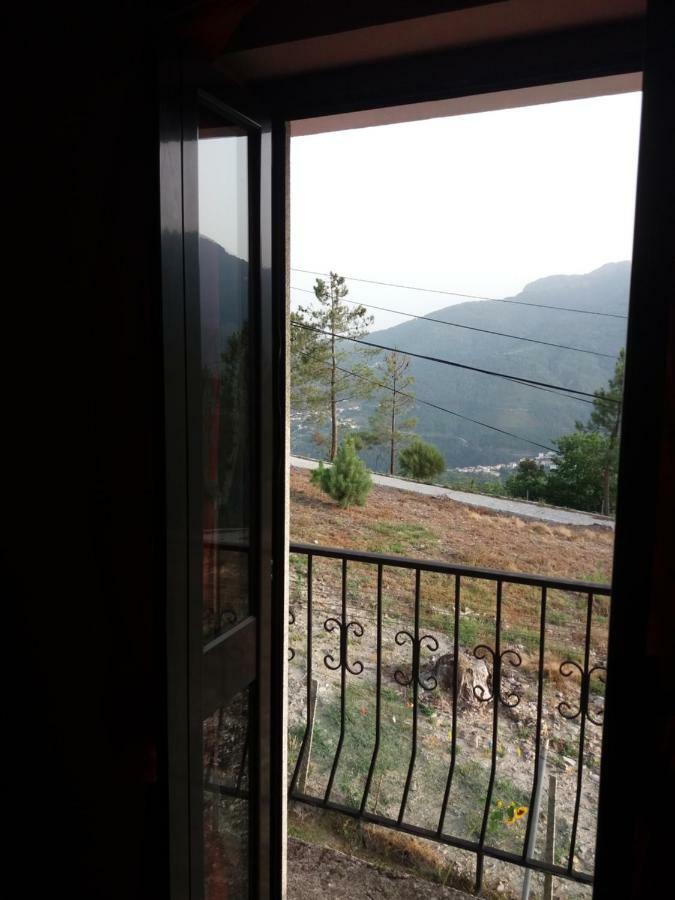 Hotel Gite Cantinho Davo Campea Exterior photo